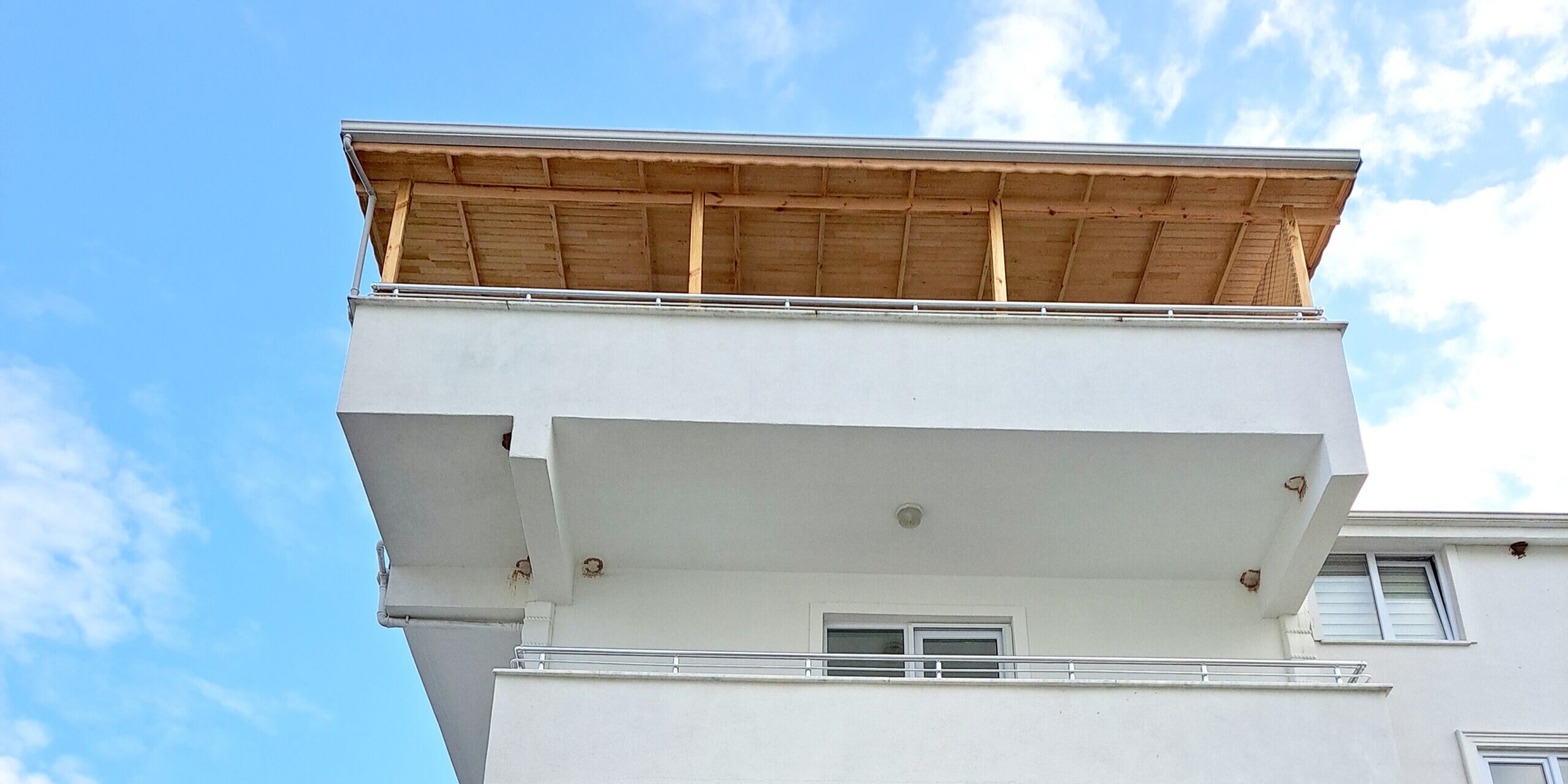 Kocaeli Ahşap Çatı veranda